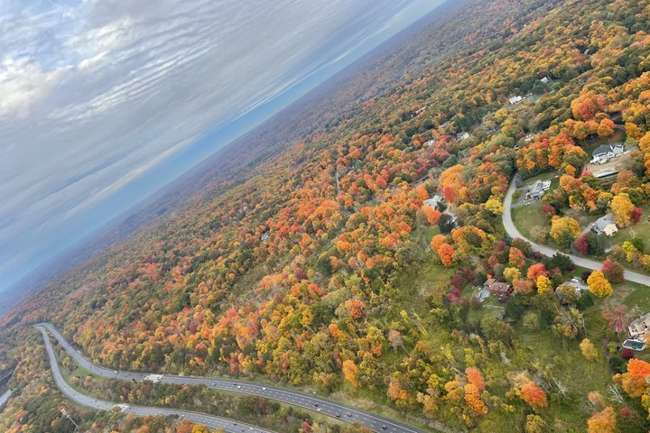 Private Fall Foliage Helicopter Tour for 2-6 from Westchester - Photo 1 of 10